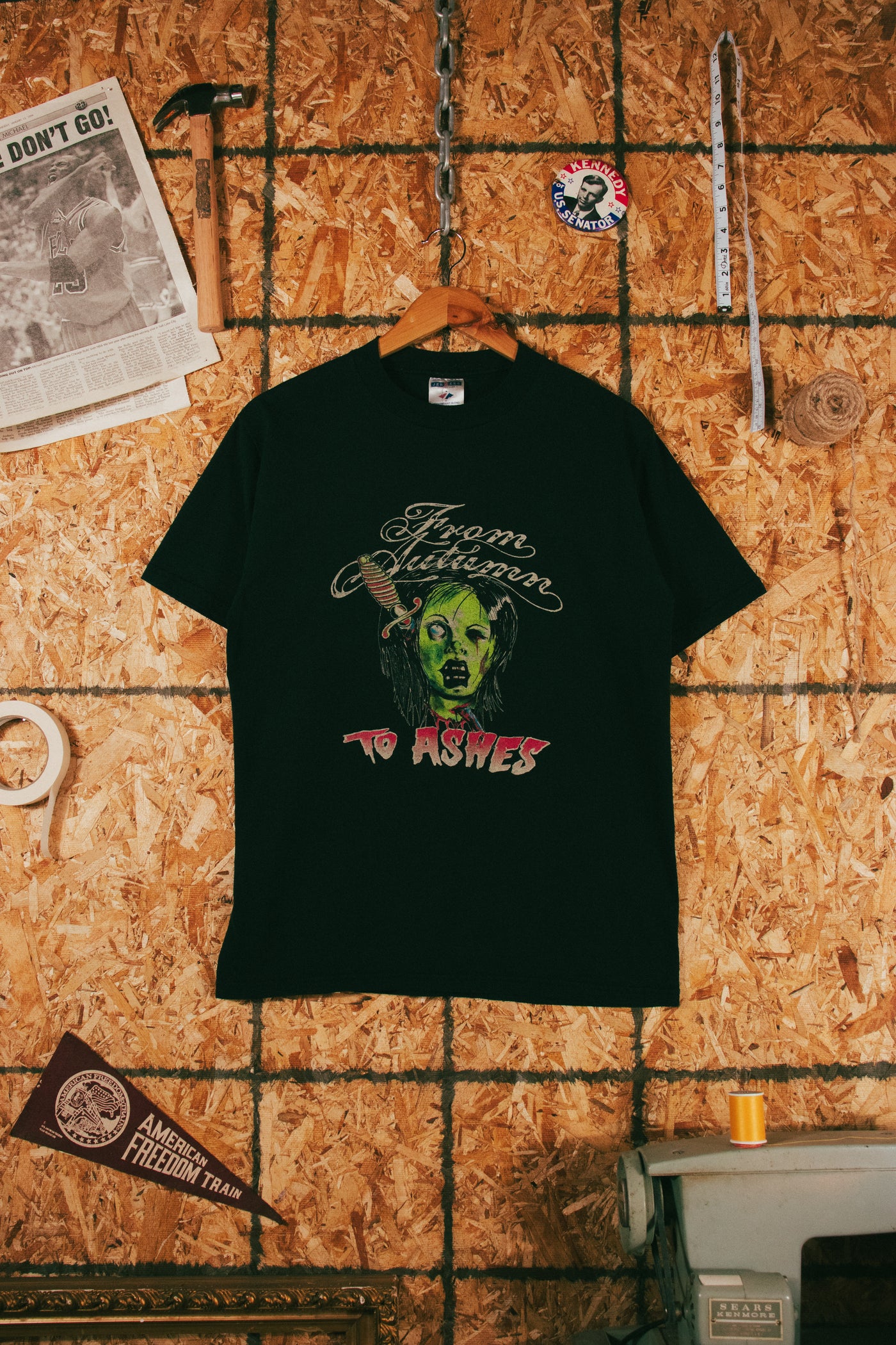Vintage 2000s From Autumn To Ashes Band T-Shirt – Grateful Threads
