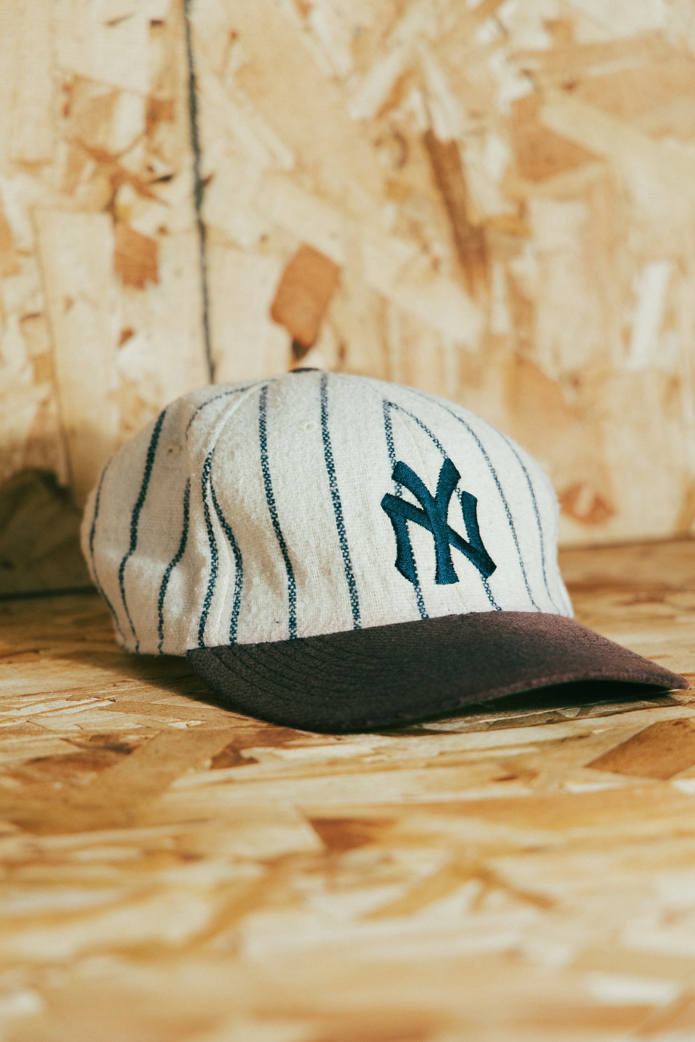 Vintage 90s Wool Pinnstripe Fitted Yankees Hat