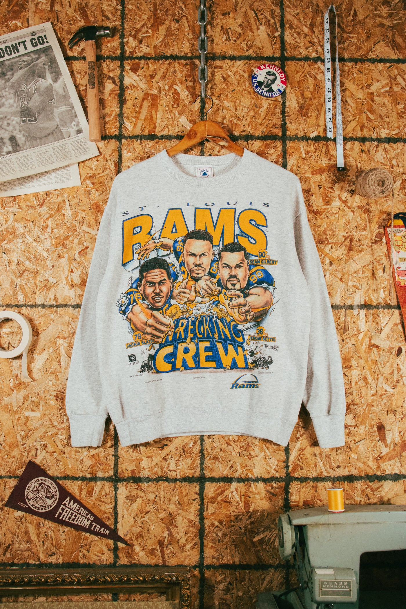 Vintage 1995 St. Louis Rams Xplosion Caricature Crewneck