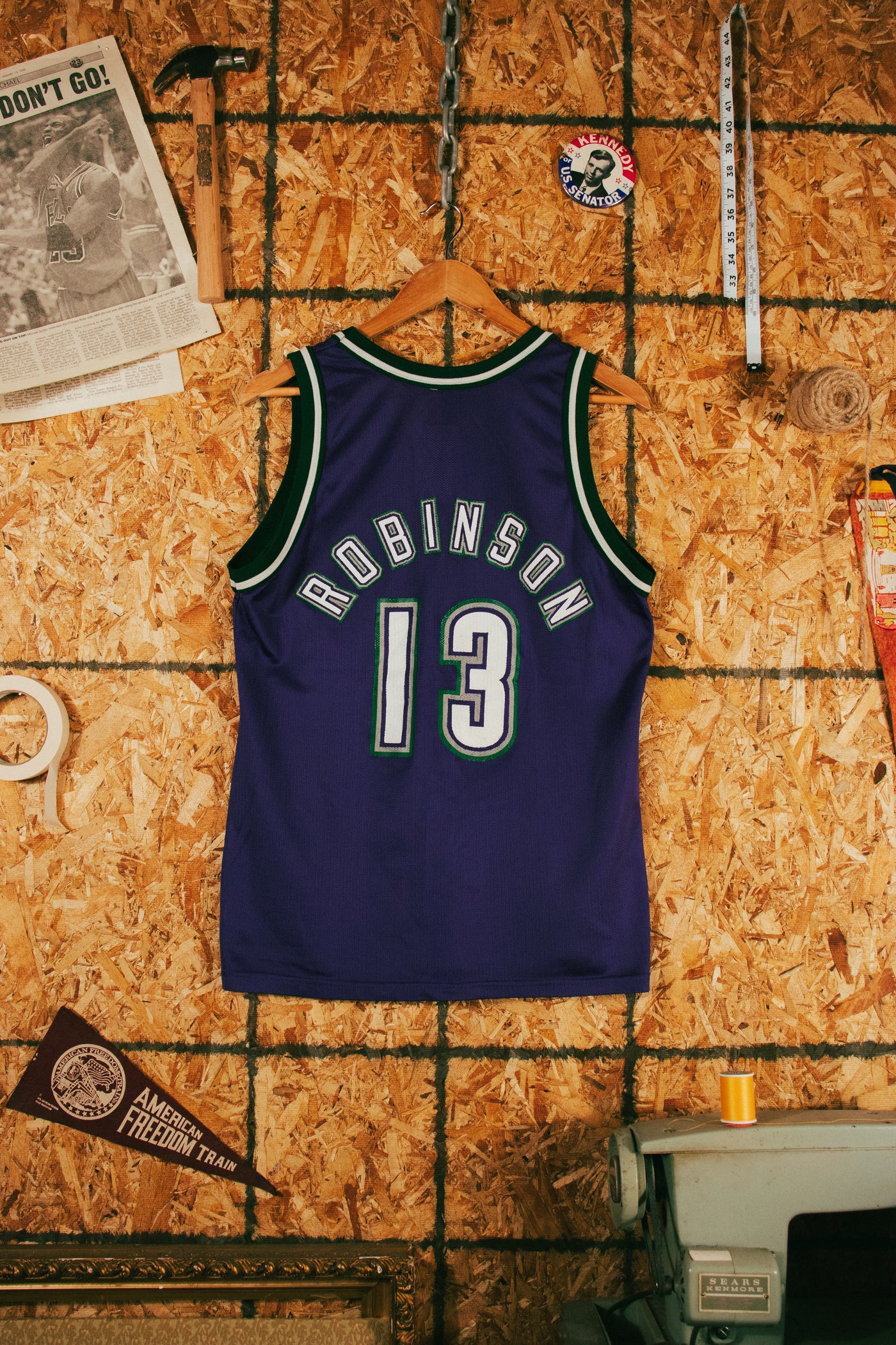Vintage 90s Glenn Robinson Milwaukee Bucks Champion Jersey