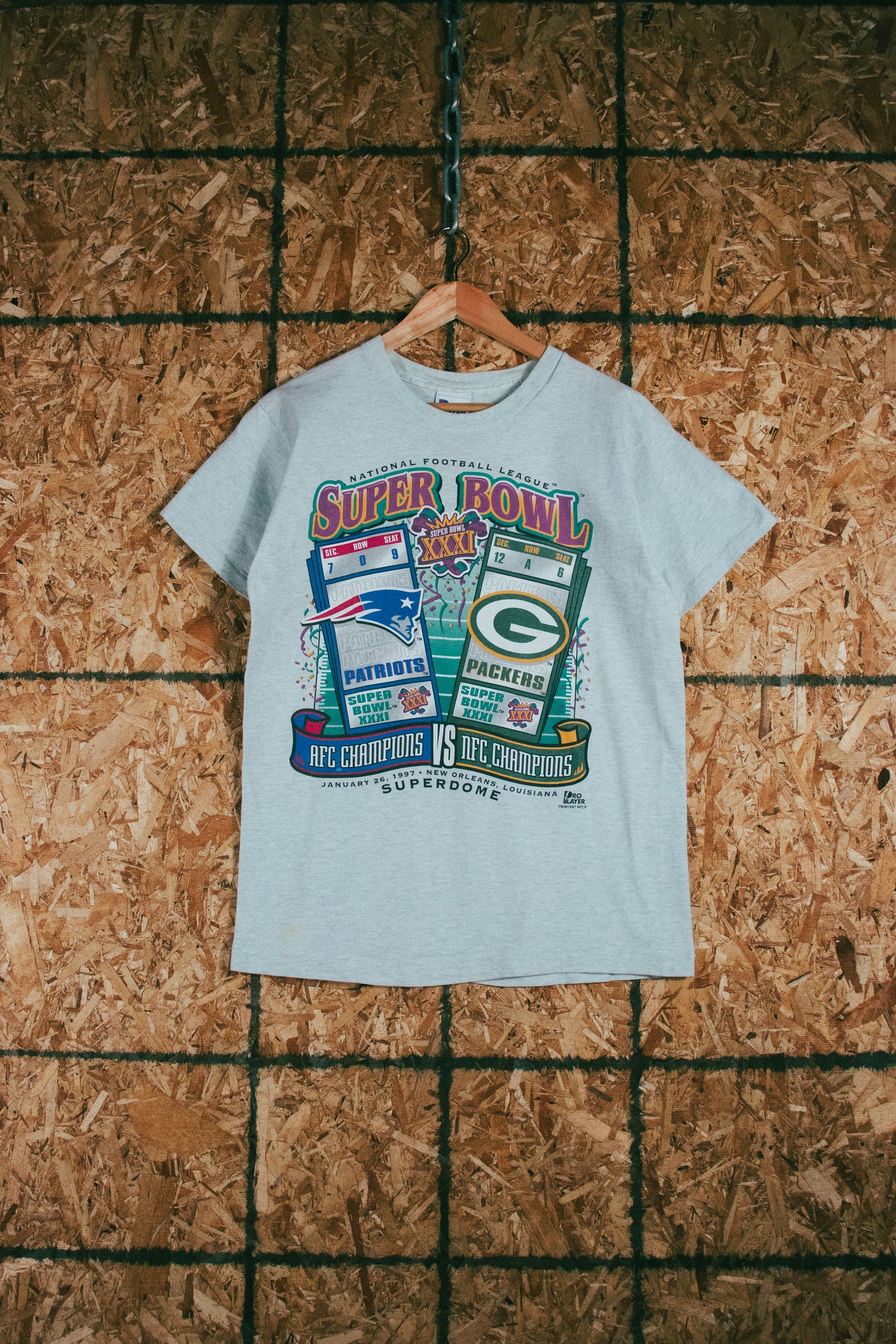 Vintage 1997 Patriots vs Packers Superbowl T-Shirt