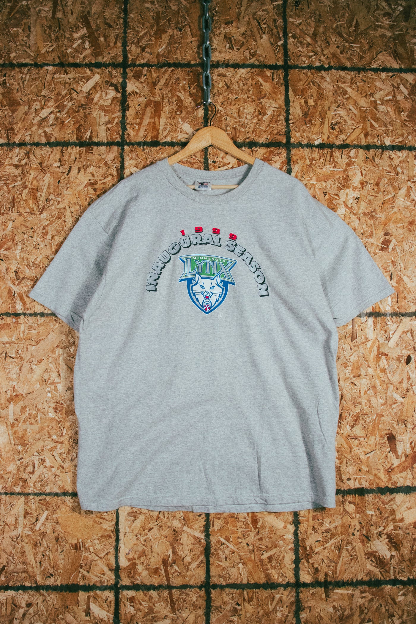 Vintage 1999 Champion Minnesota Lynx T-Shirt