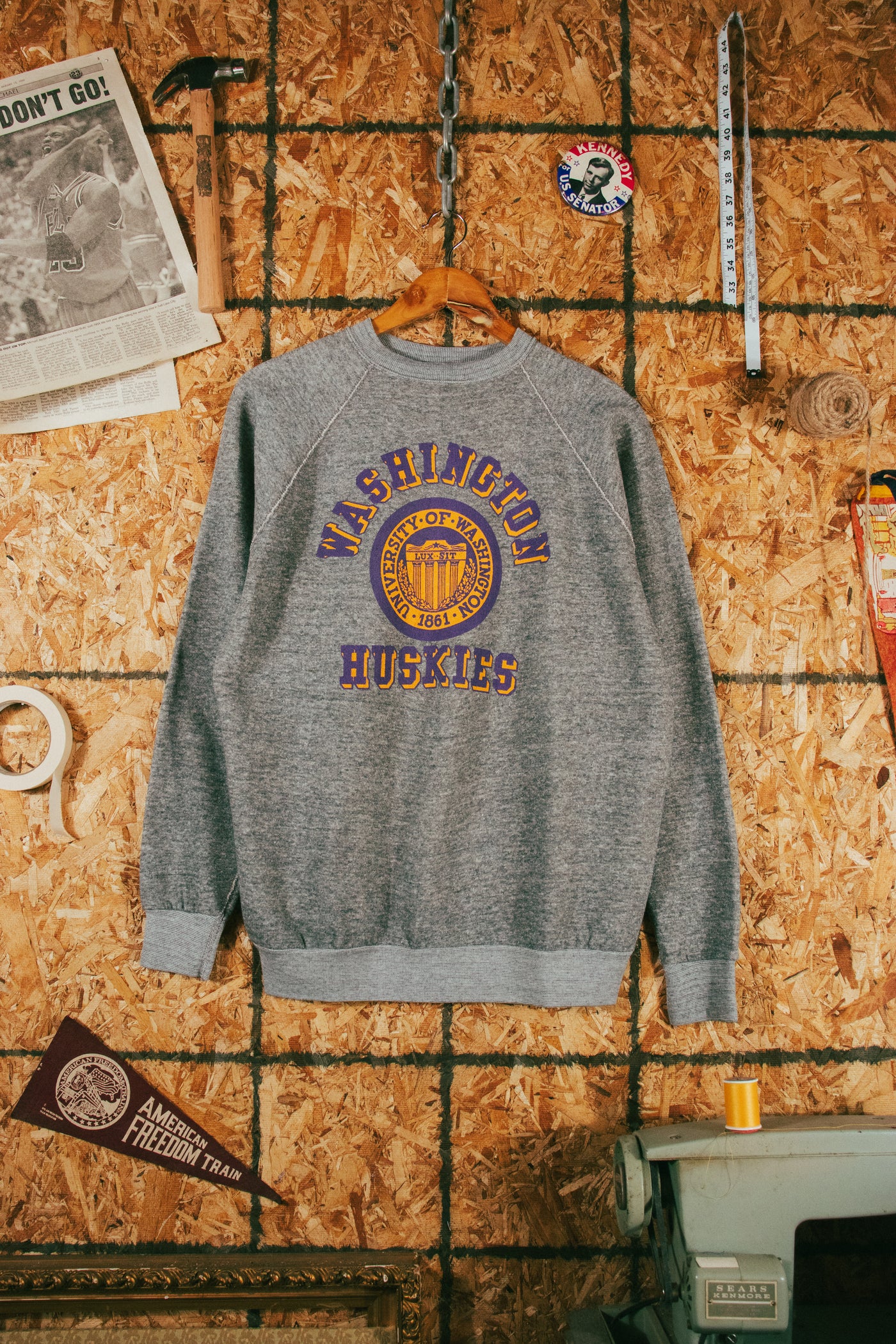 Vintage 80s Washington Huskies Crewneck