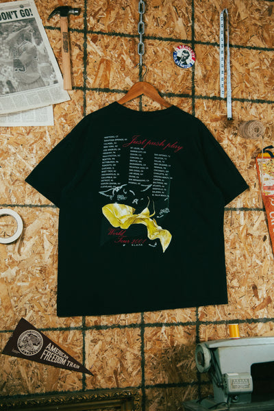 Vintage 2001 Aerosmith Just Press Play Tour T-Shirt