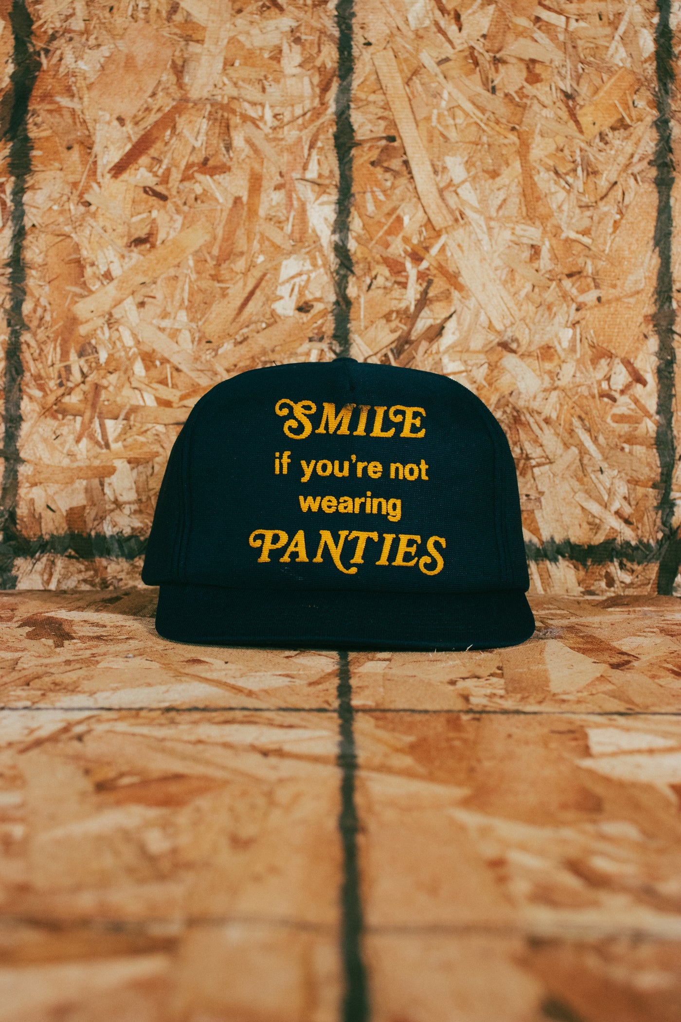 Vintage 80s Smile Puff Print Snapback