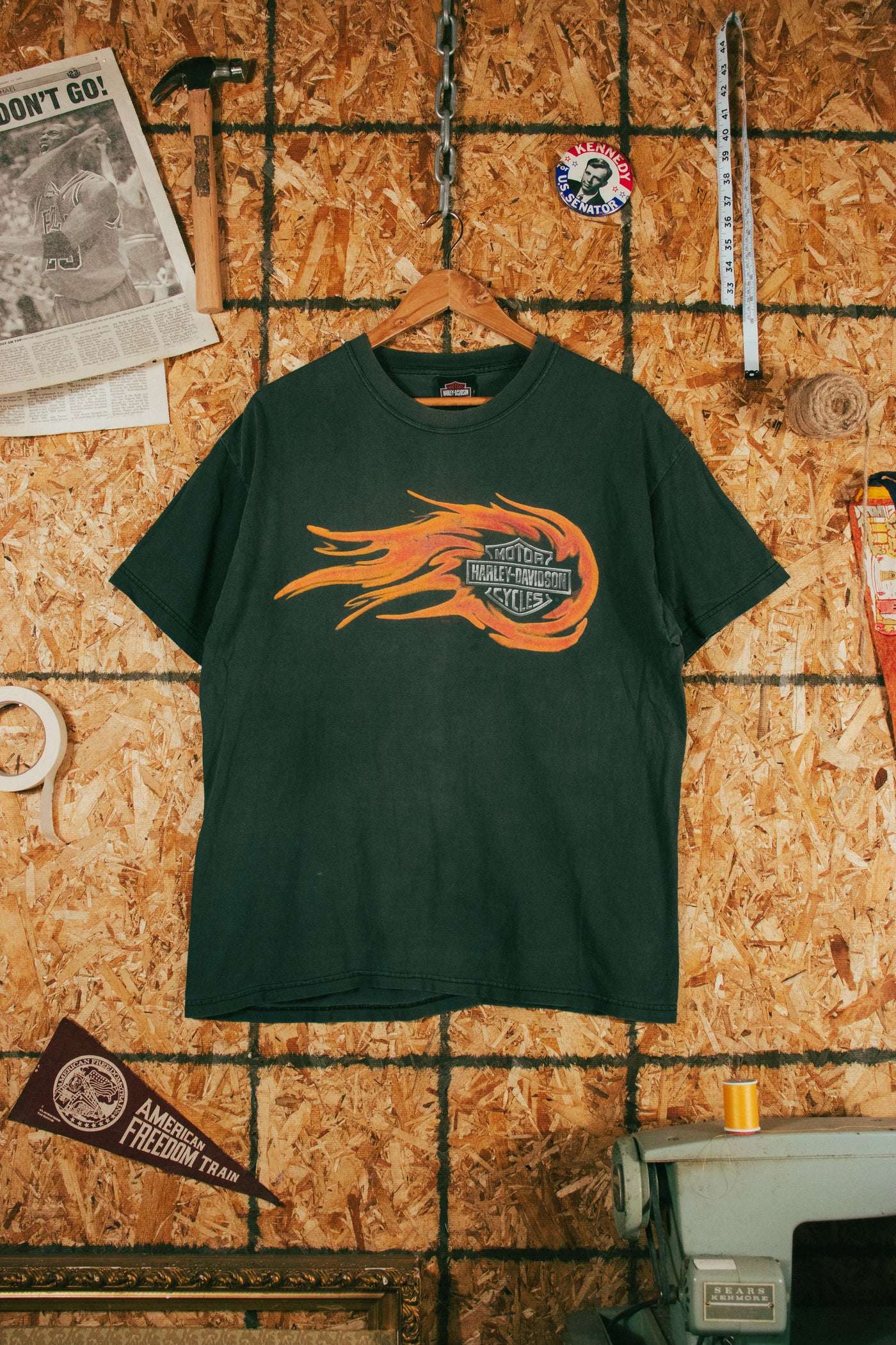 Vintage 2001 Harley Davidson Boston Flame T-Shirt