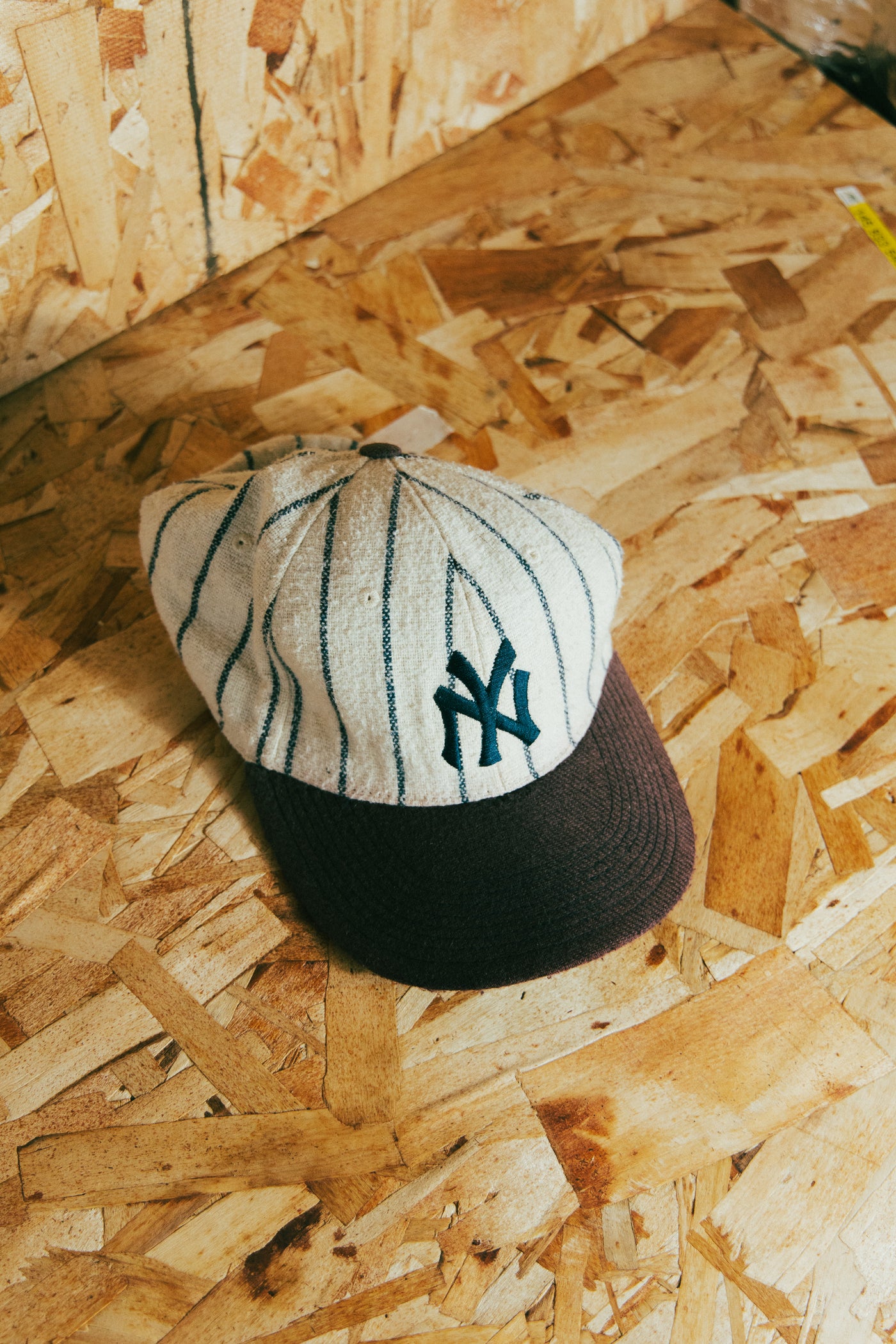Vintage 90s Wool Pinnstripe Fitted Yankees Hat