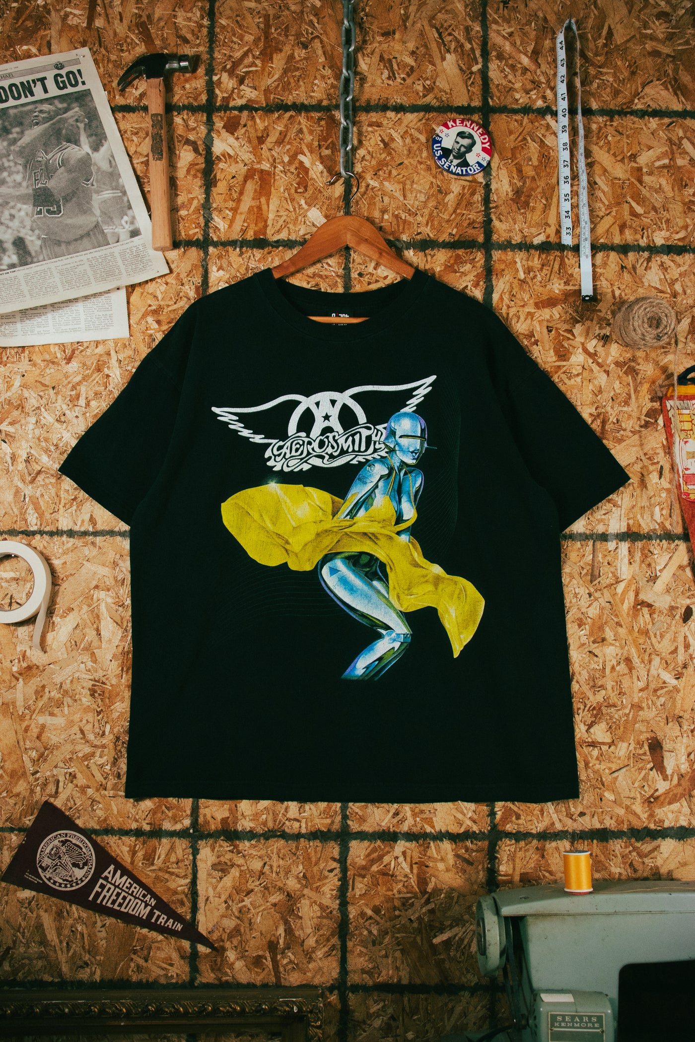 Vintage 2001 Aerosmith Just Press Play Tour T-Shirt