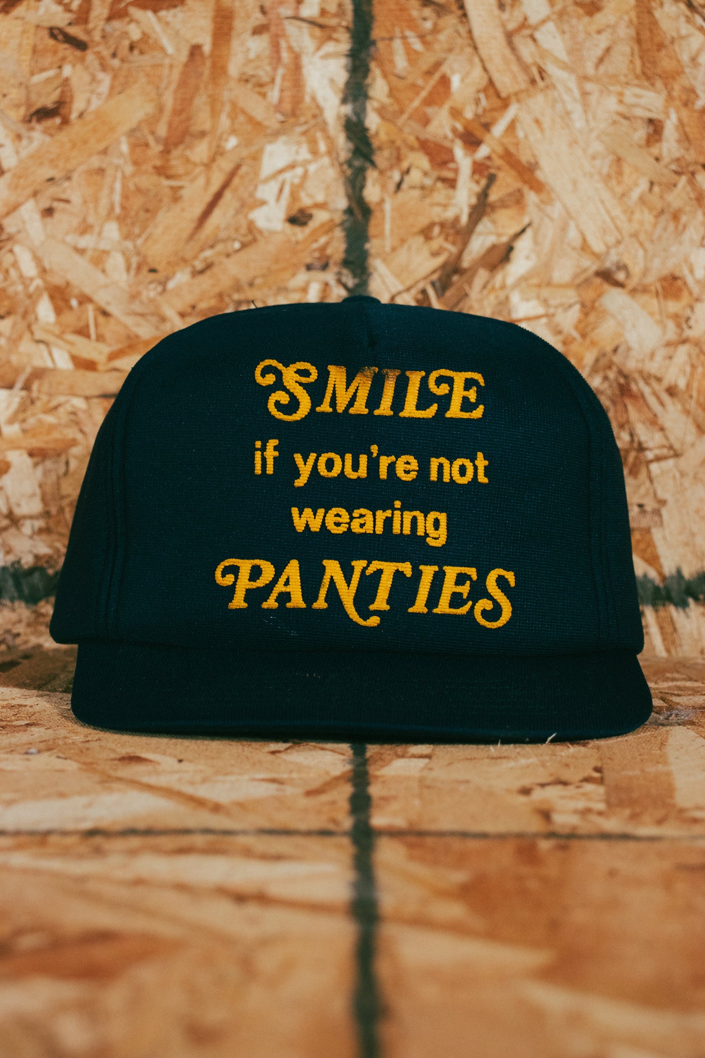 Vintage 80s Smile Puff Print Snapback