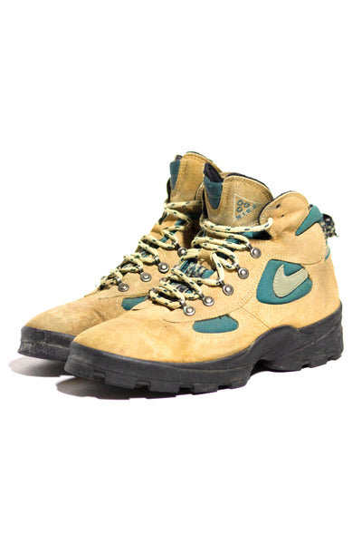 Vintage 1995 Nike ACG Hiking Boots - Caldera