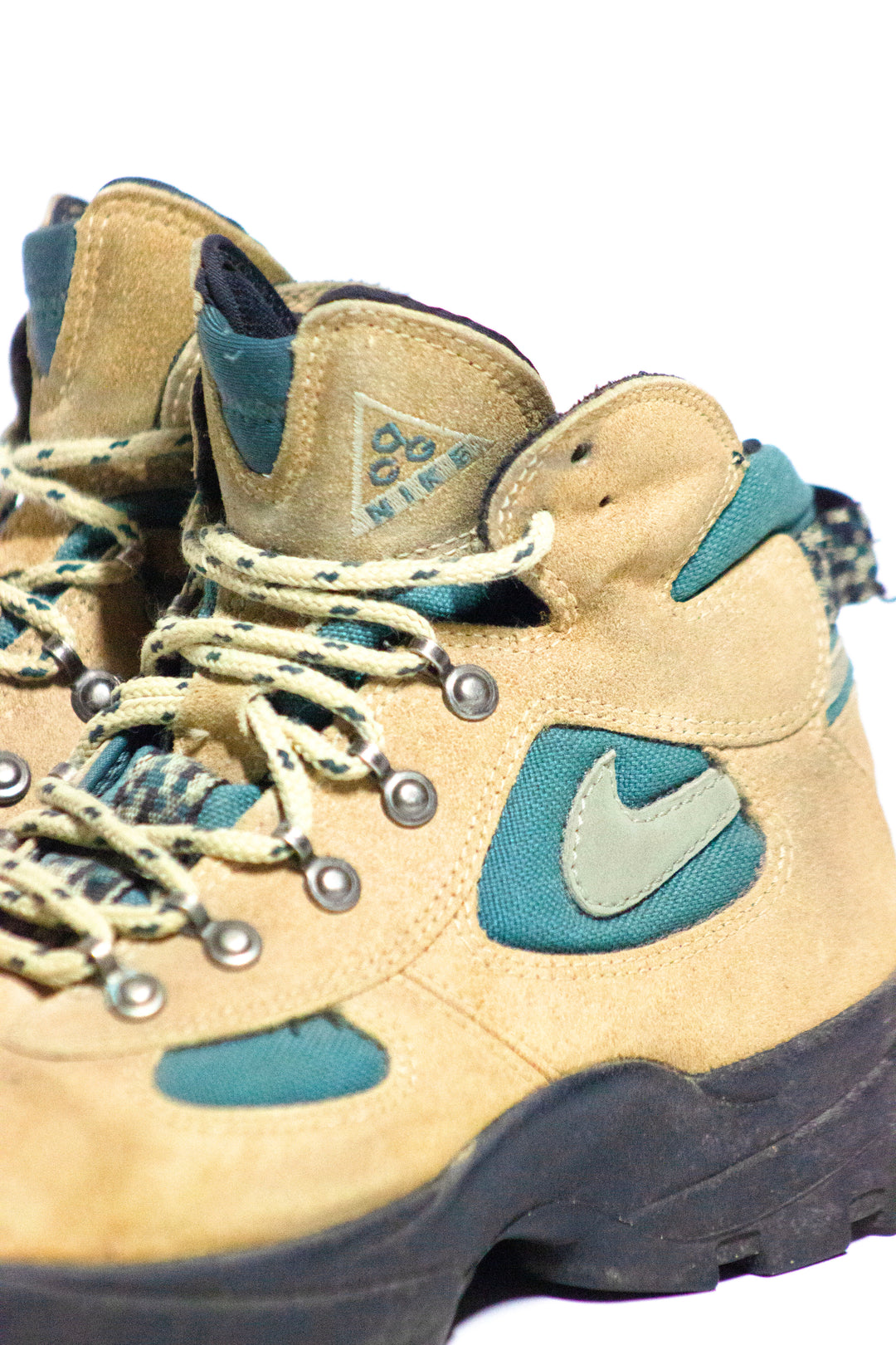 vintage acg nike boots