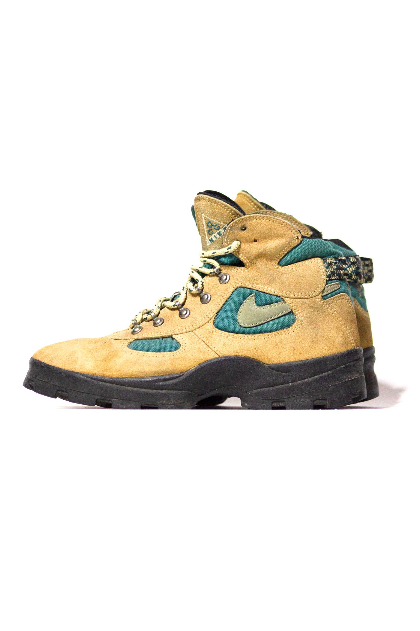 Vintage 1995 Nike ACG Hiking Boots - Caldera