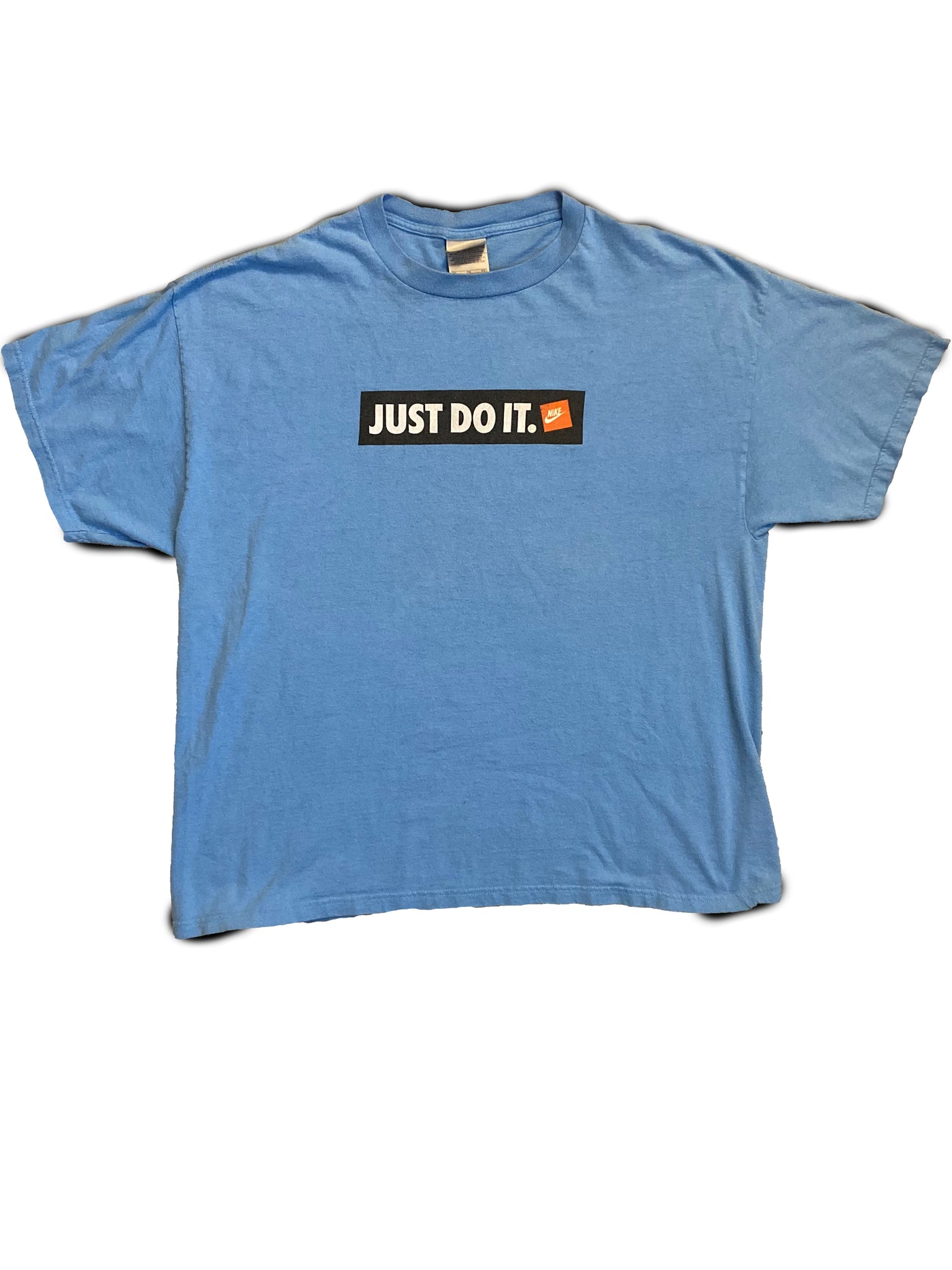 Vintage 90's Nike 'Just Do It' T-Shirt (Tar Heel Blue)