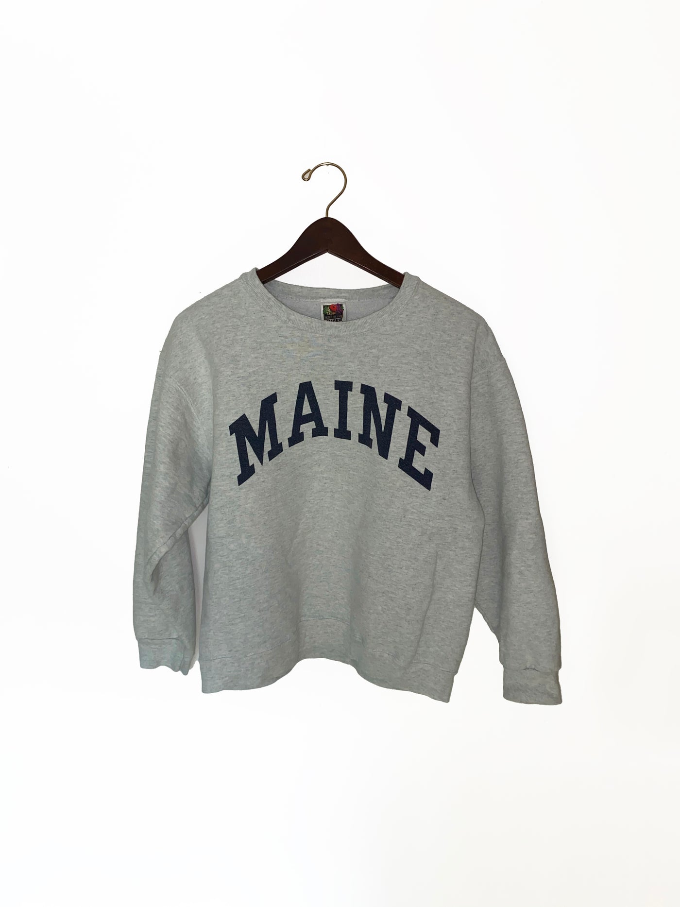 Vintage 90s Maine Spellout Cropped Crewneck