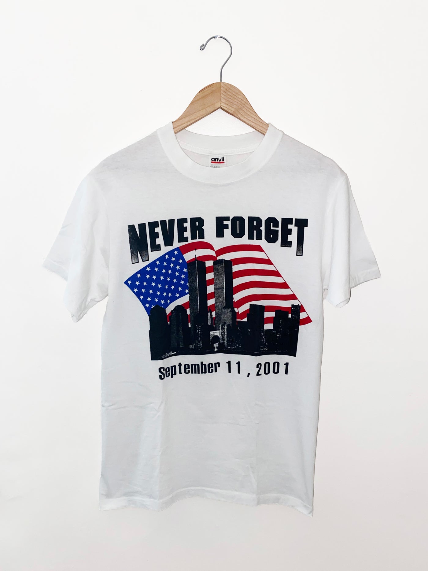 Vintage Never Forget 9/11 T-Shirt
