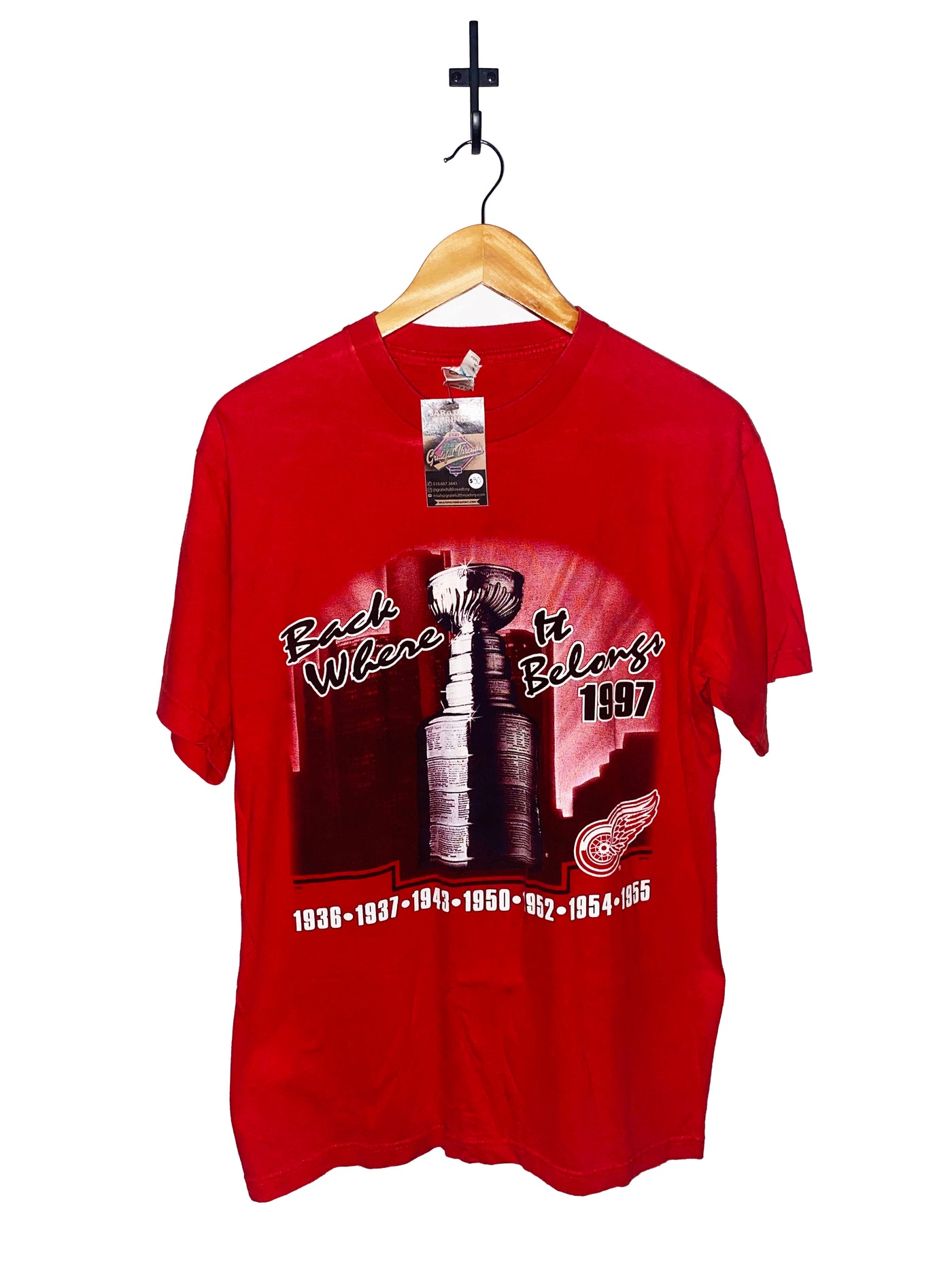 Vintage 1997 ‘Back Where it Belongs’ Detroit Red Wings Stanley Cup T-Shirt