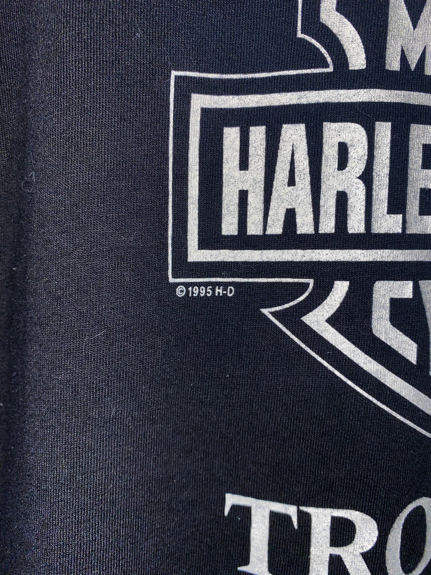 Vintage 1995 Harley Davidson Emblem T-Shirt