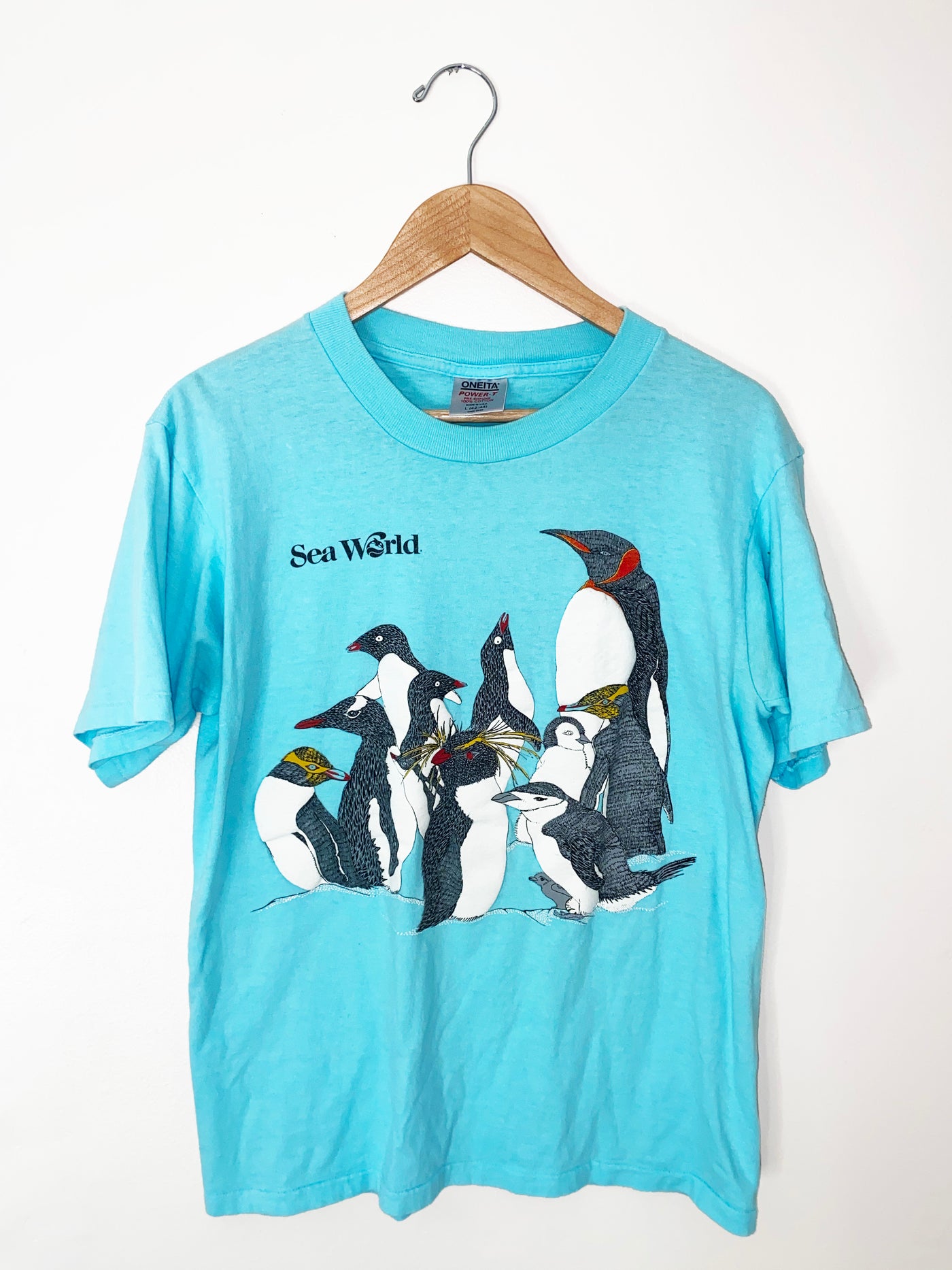 Vintage 80's Sea World Penguin T-Shirt