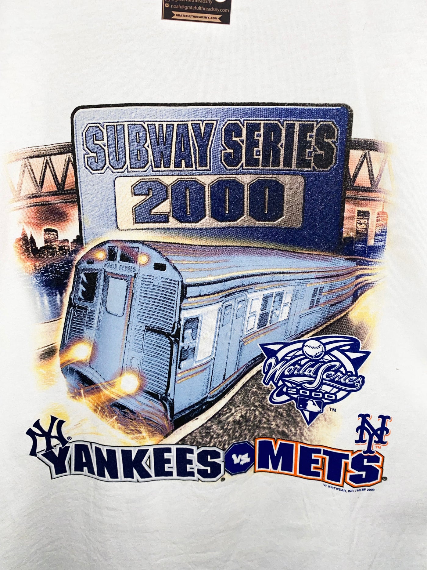 Vintage 2000 Subway Series Yankees vs Mets T-Shirt