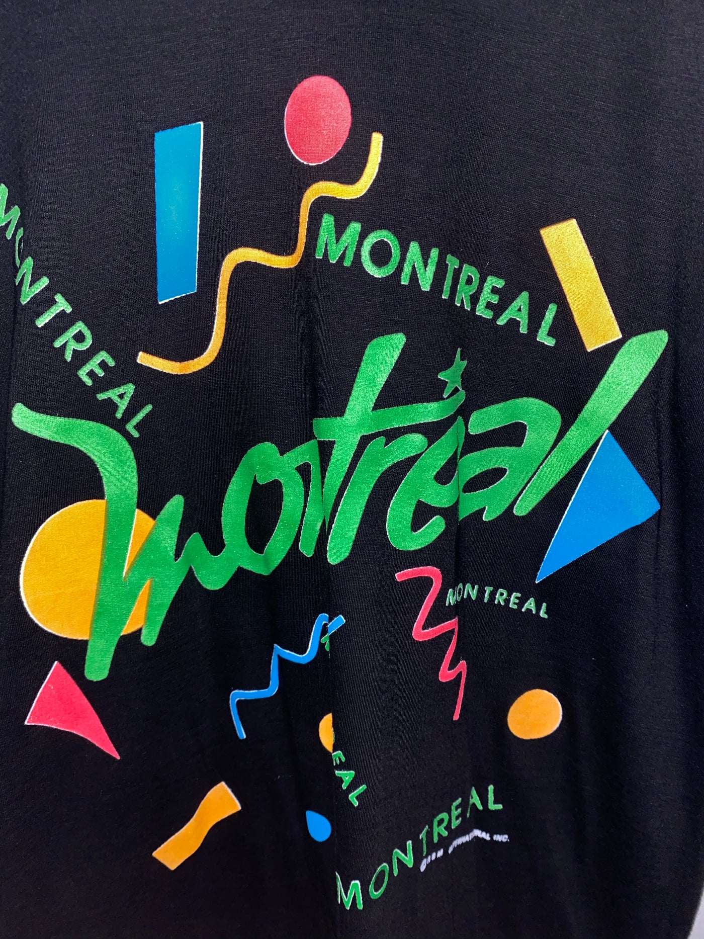 Vintage 80s Cityscape Montreal T-Shirt