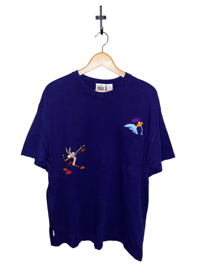 Vintage 1995 Looney Tunes Embroidered Pocket T-Shirt